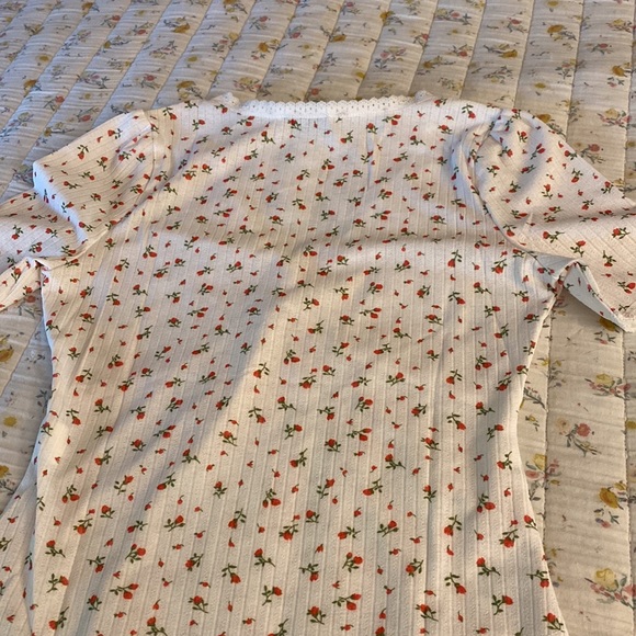 Rose Floral Onesie Top - Picture 7 of 8